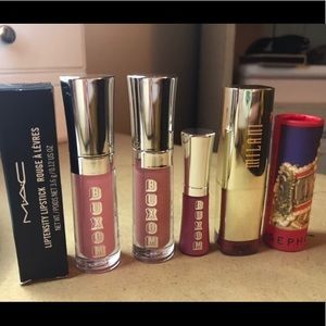 Lip bundle!
